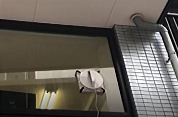 賃貸マンションでの窓お掃除ロボット事例写真